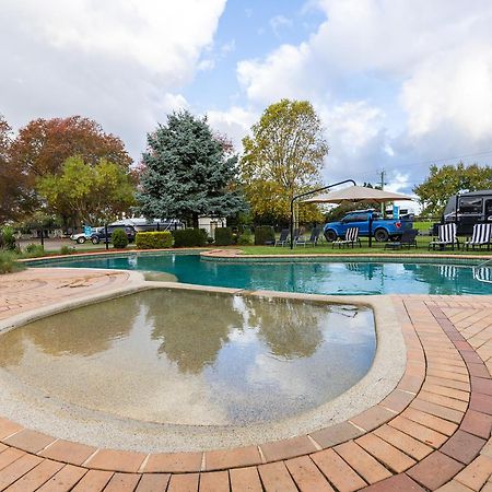 Nrma Bairnsdale Riverside Holiday Park Eksteriør bilde