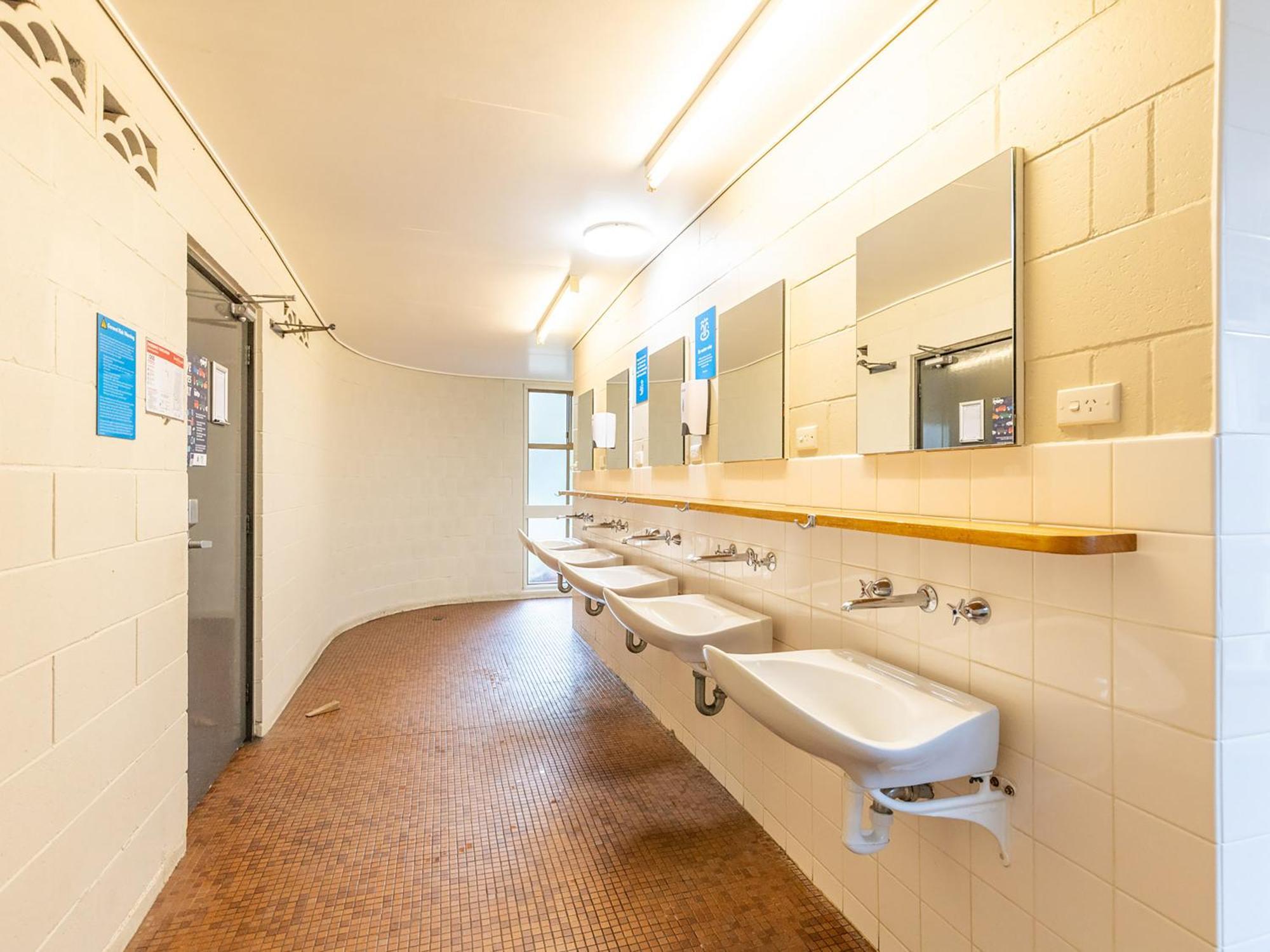 Nrma Bairnsdale Riverside Holiday Park Eksteriør bilde