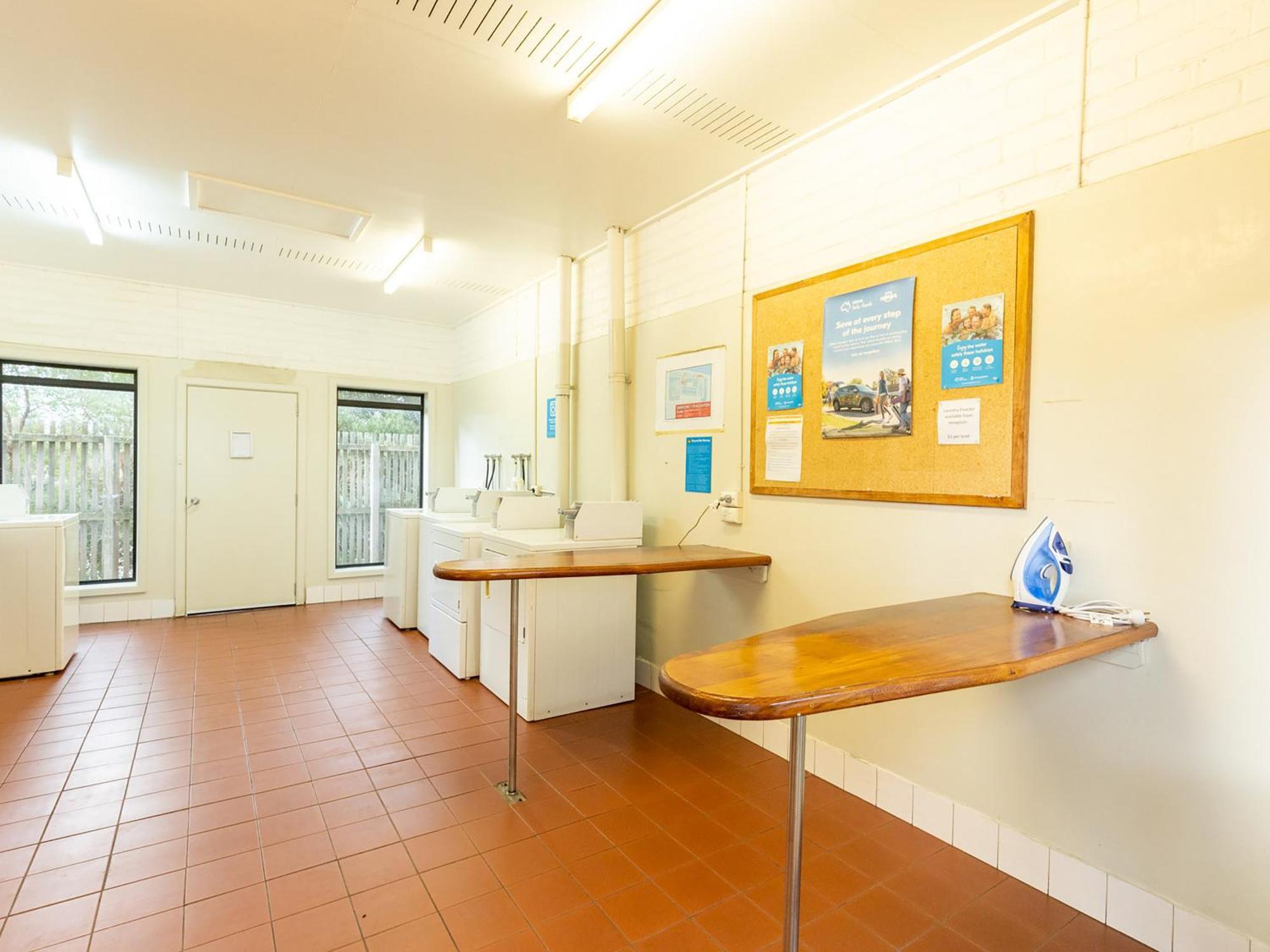 Nrma Bairnsdale Riverside Holiday Park Eksteriør bilde