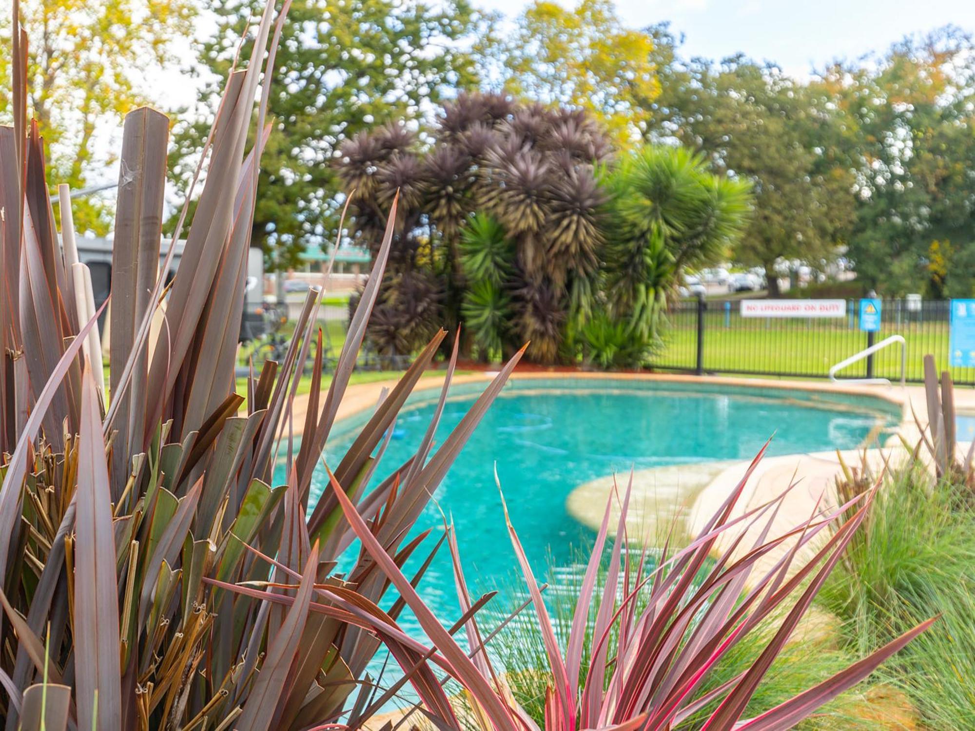 Nrma Bairnsdale Riverside Holiday Park Eksteriør bilde