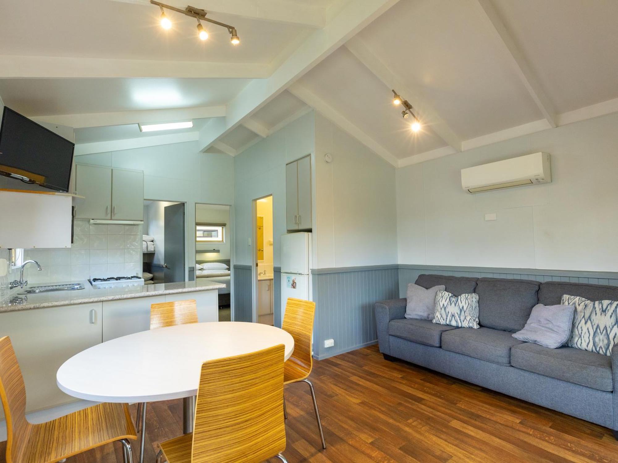 Nrma Bairnsdale Riverside Holiday Park Rom bilde